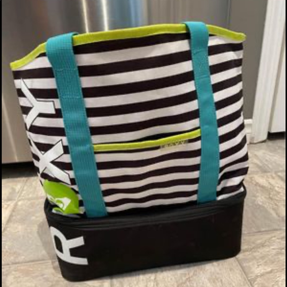 Beach bag with built in cooler